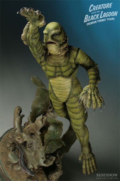 Creature from the Black Lagoon 1/4 scale Premium Format figure