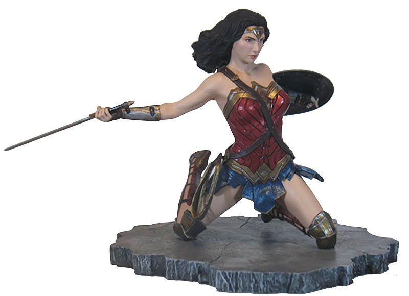 DC Gallery Wonder Woman movie PVC statue