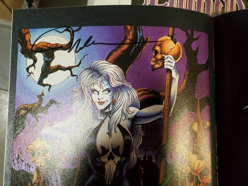 LADY DEATH Swimsuit Special #1 signed by Nelson