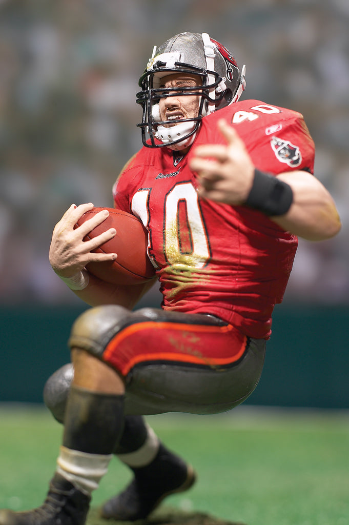 NFL Football series 6 Mike Alstott action figure