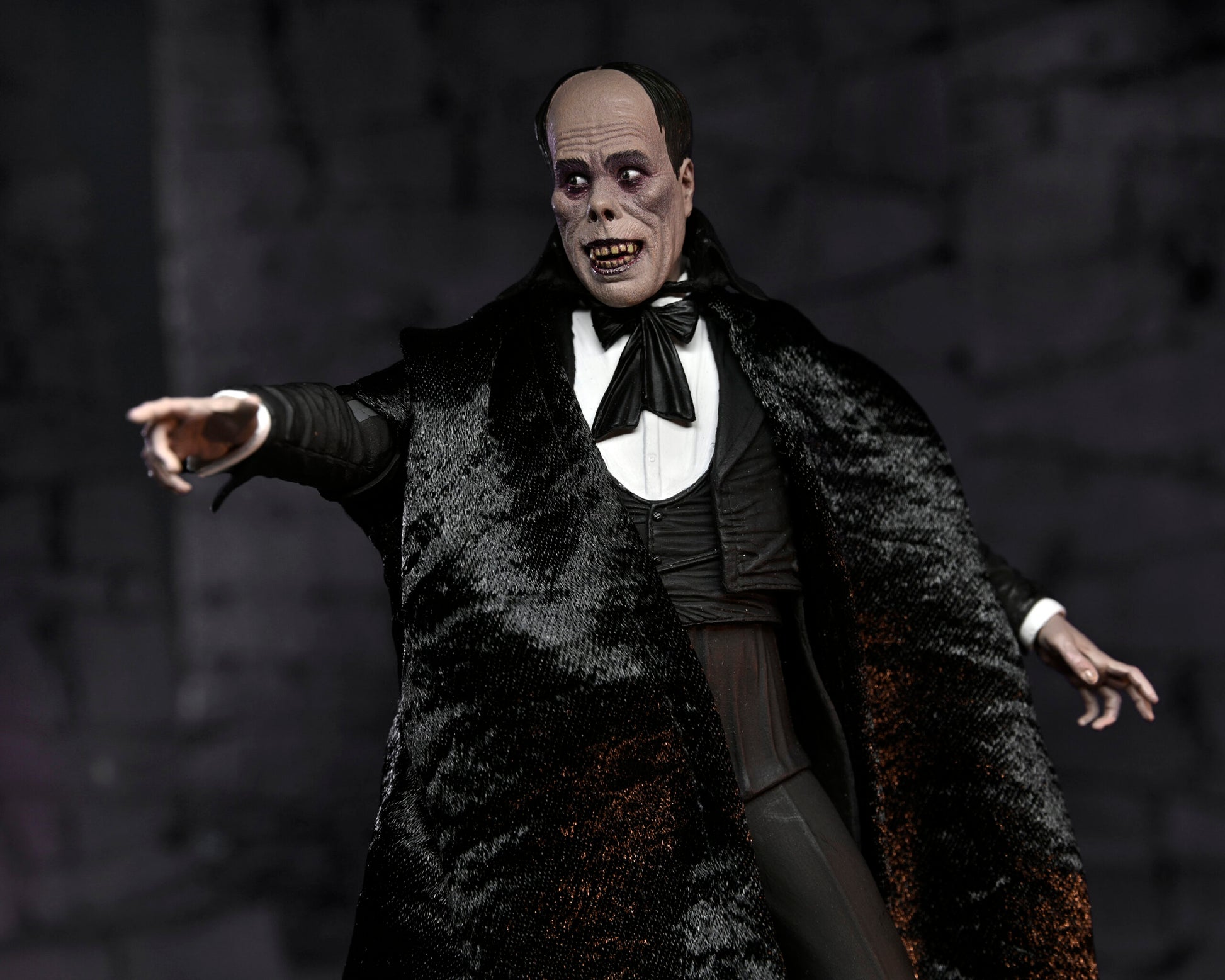 Phantom of the Opera Ultimate action figure