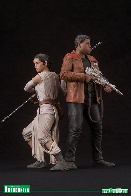 Star Wars Rey and Finn Artfx statue by Kotobukiya