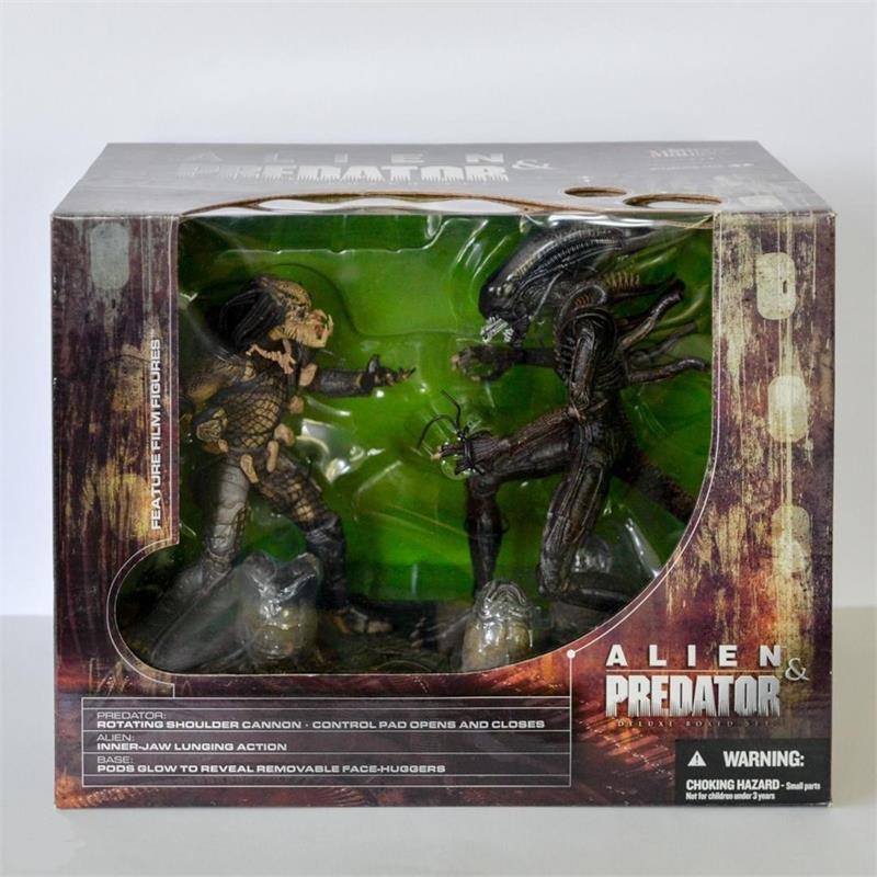 Alien & Predator action figure set