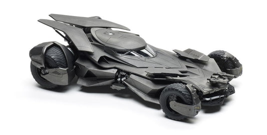 BATMOBILE Batman v Superman Dawn of Justice 1/25 Scale Model Kit 