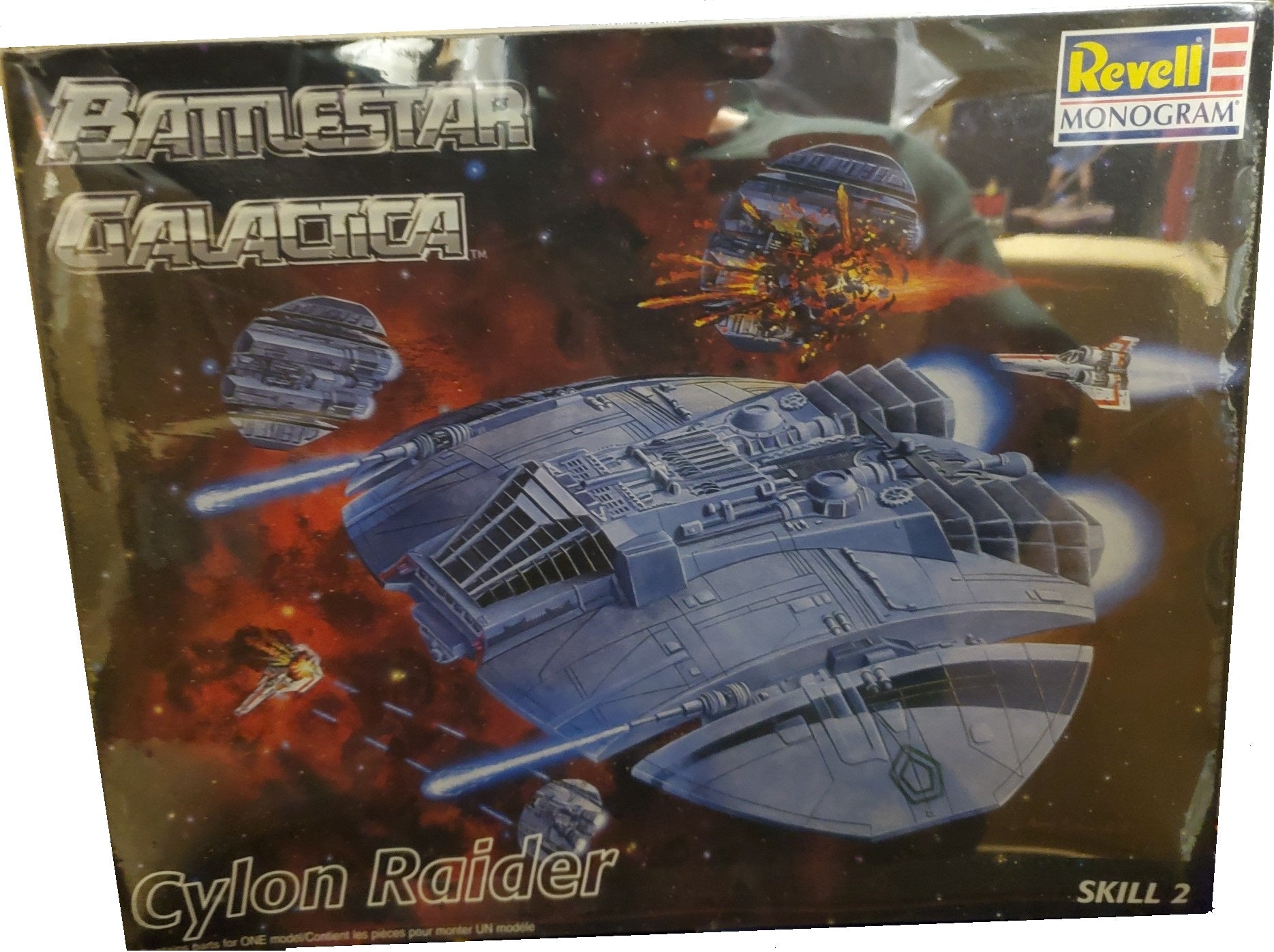 Battlestar Galactica CYLON RAIDER space craft model kit