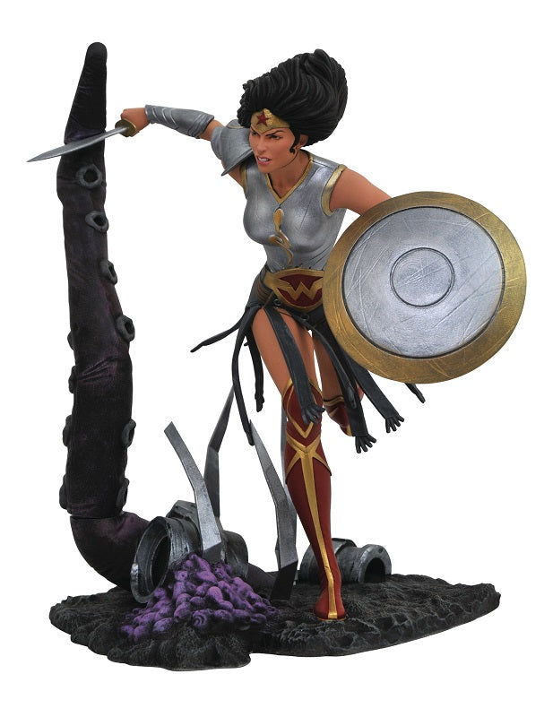 DC Gallery Wonder Woman Metal PVC statue