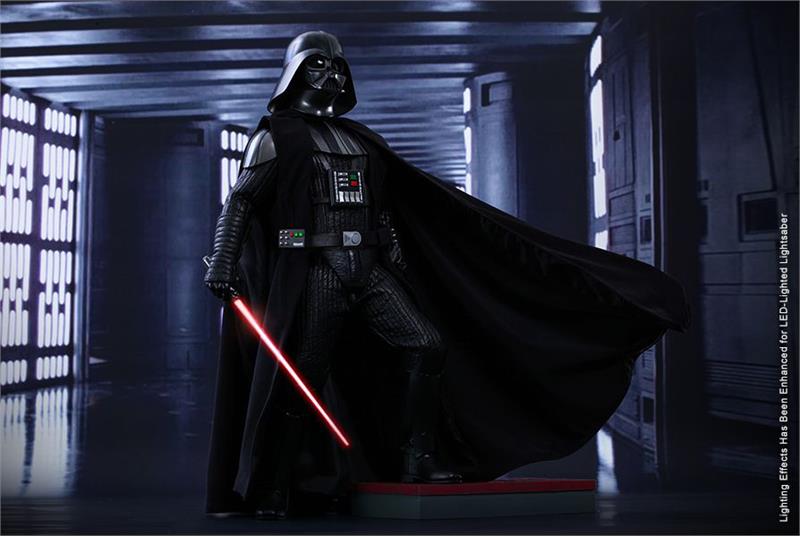 Hot Toys Star Wars Darth Vader figure