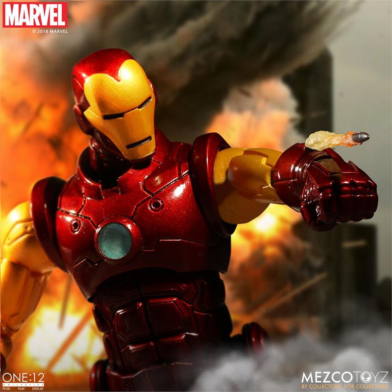 Iron Man One:12 Collective action figure