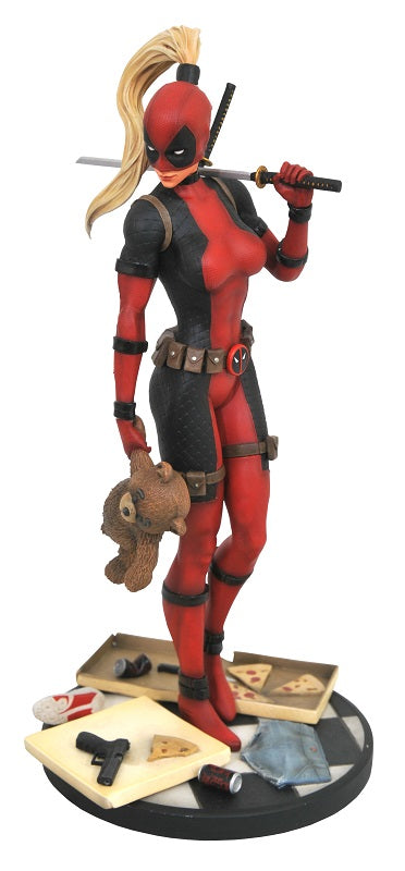 Lady Deadpool statue