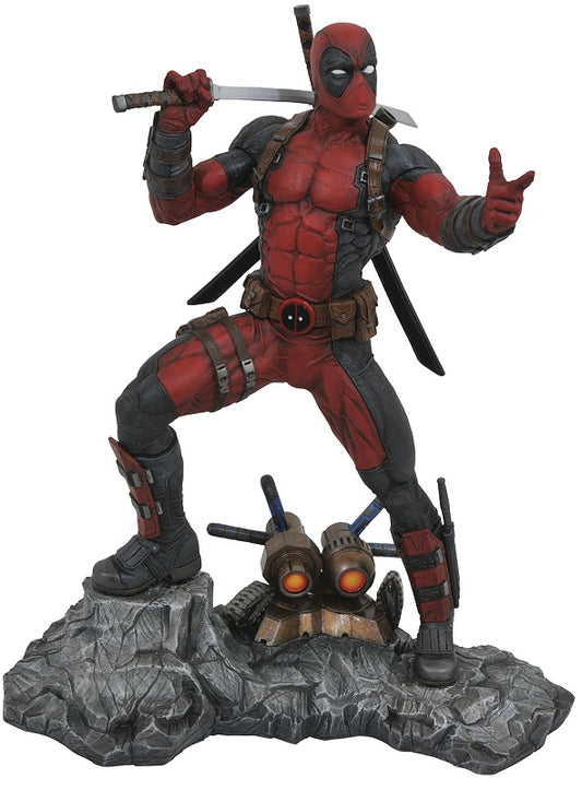 Marvel Premier Deadpool statue