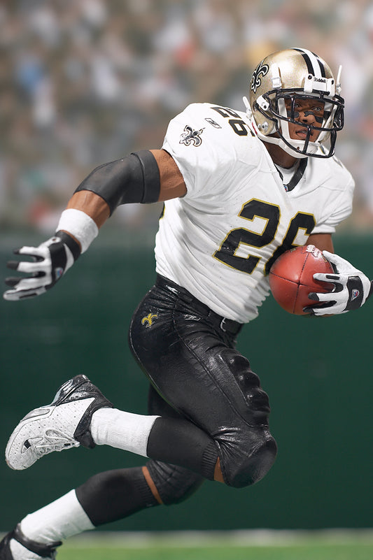 NFL Football series 6 DEUCE McALLISTER action figure