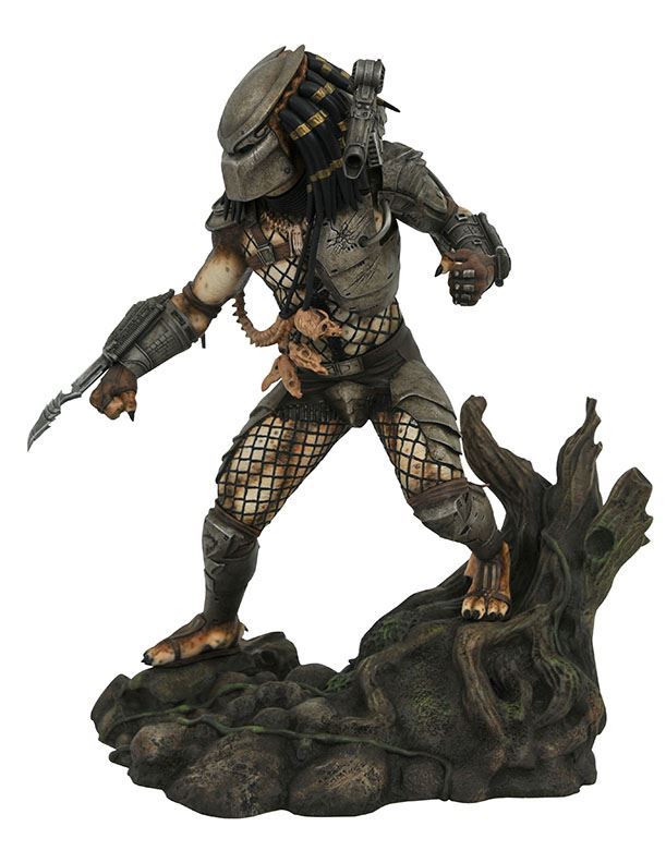 Predator Gallery PVC statue